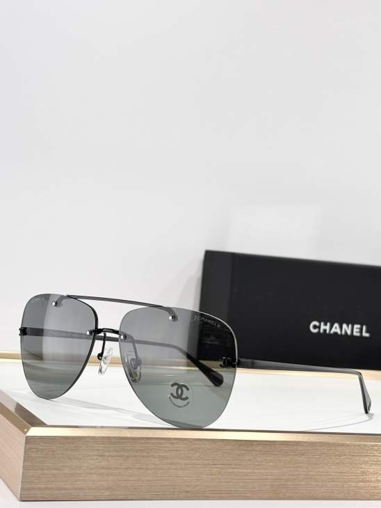 Picture of Chanel Sunglasses _SKUfw77669440fw